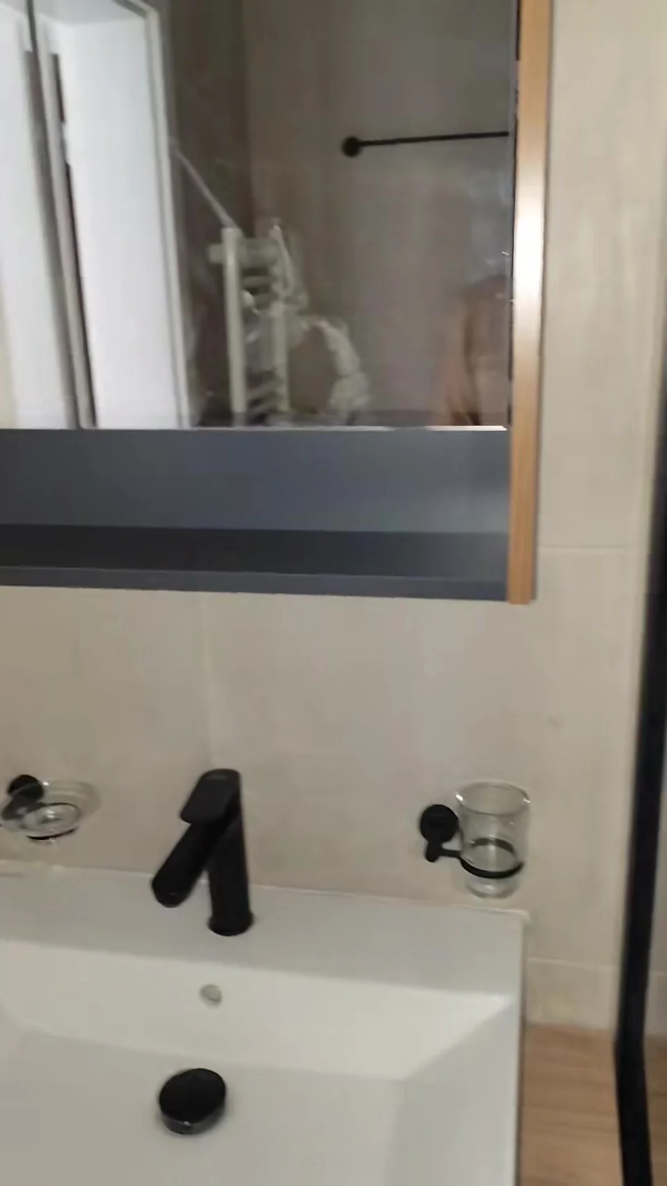 A307: Renovated bathroom basin (video still)